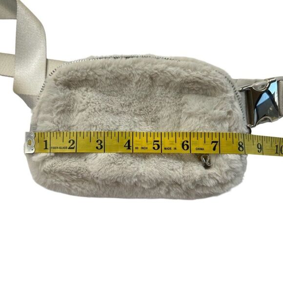 lululemon 1l bum bag Crossbody Bum Bag Lululemon Style Lululemon Fanny Pack Outfit Everywhere Belt  Bag 1L Lululemon UK